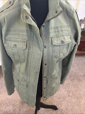 Kensie Olive Green Utility Jacket with Front Pockets